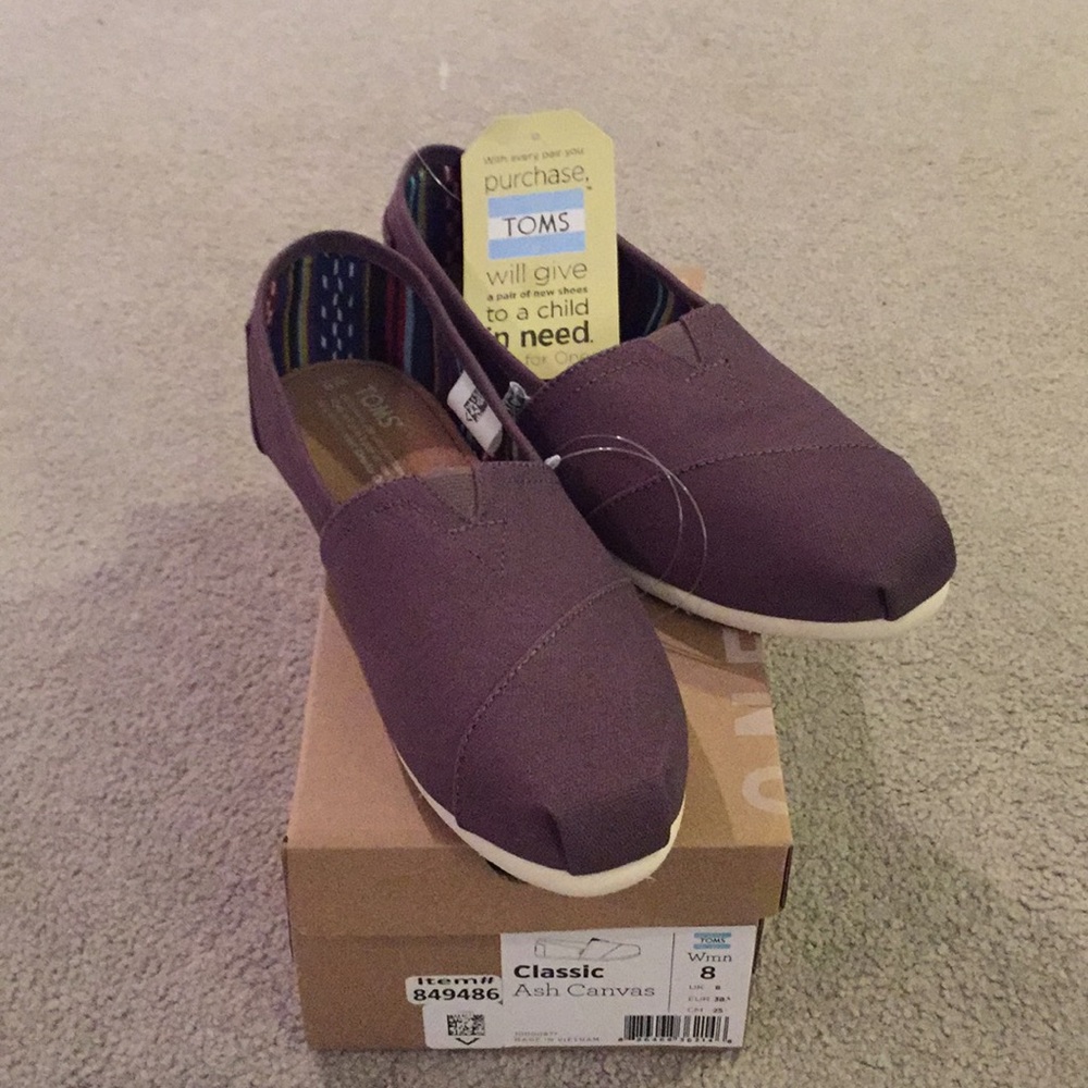 TOMS classic slip-ons
